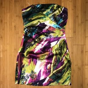 Colorful mini strapless dress.
